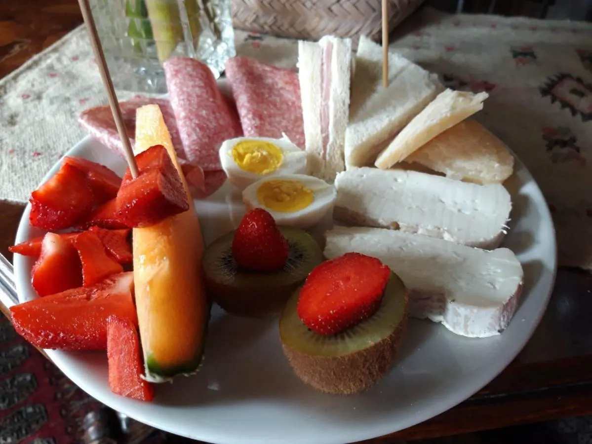 Debora Maison B&B Colombare Di Sirmione Bed & Breakfast