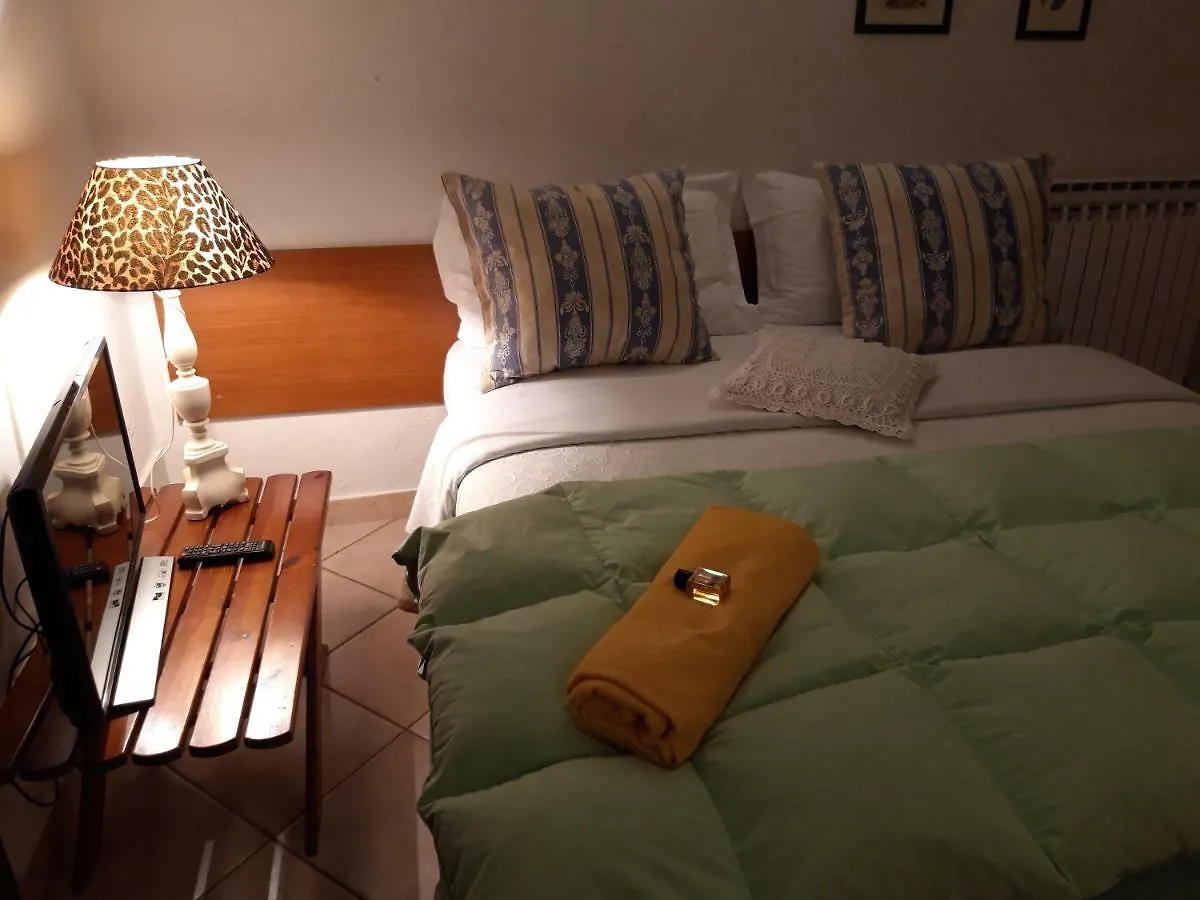 Debora Maison B&B Colombare Di Sirmione Frühstückspension